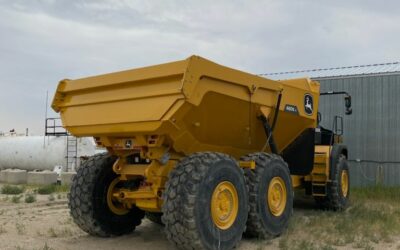 JD 460E ARTICULATED DUMP TRUCK