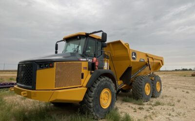 JD 460E ARTICULATED DUMP TRUCK